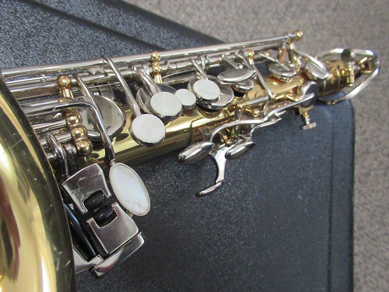 Conn-Selmer Liberty Alto Saxophone, Silver