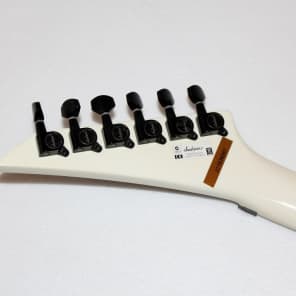 Jackson KVXMG King V White X Series Electric Guitar - EMG 85