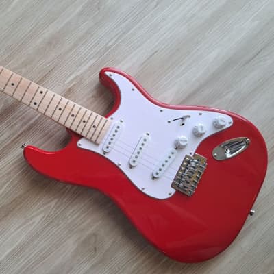 2024 Elite® Stratocaster Gilmour Style Guitar Turbo w/ MOD RED Classic Strat SSS LTD image 5