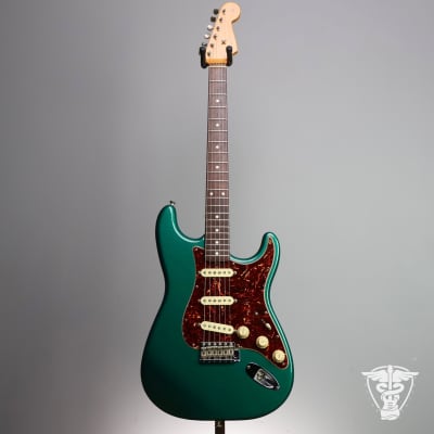 Fender American Vintage '62 Stratocaster - 7.96 LBS image 2