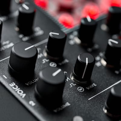 MOTOR Synth MKII image 4