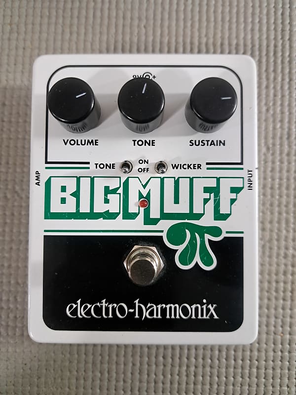 Electro-Harmonix Big Muff with Tone Wicker