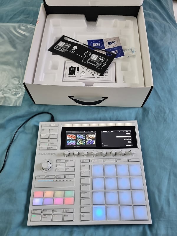 Native Instruments Maschine Plus - White