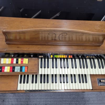 Hammond Note-a-Chord Organ 1970s WalnutHammond Note-a-Chord Organ 1970s Walnut  