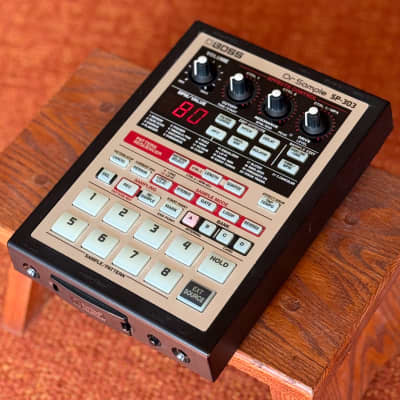 Boss SP-303 Dr. Sample - Gearspace