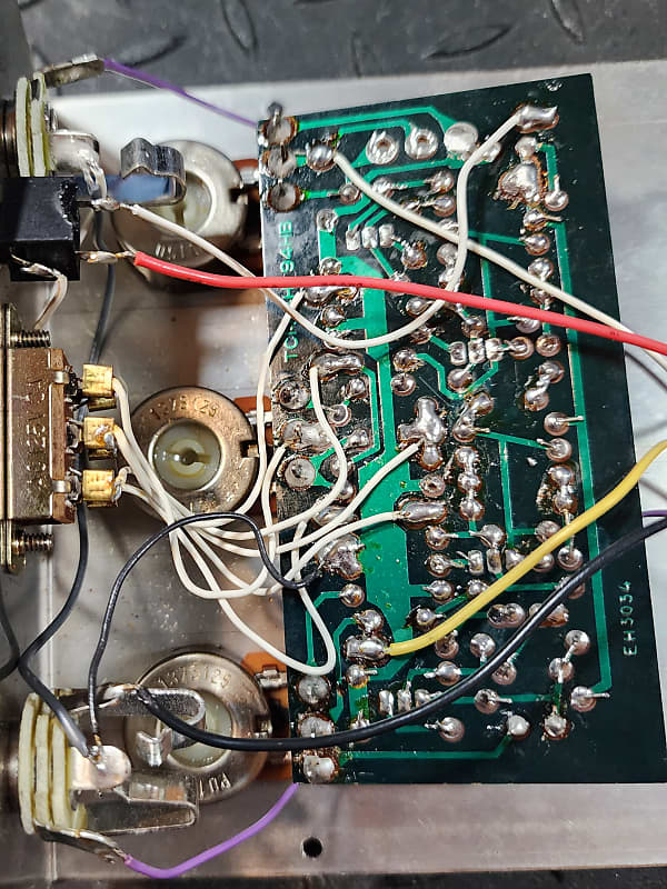 Electro-Harmonix Big Muff Pi Hardware Plugin - Perfect Circuit