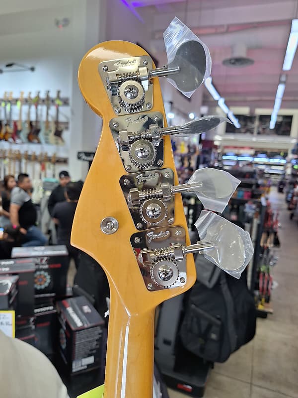 Fender American Vintage II '66 Jazz Bass | Reverb