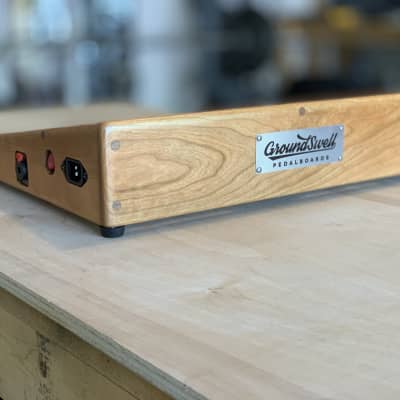 GroundSwell Pedalboard- 17x12.5  - Cherry Wood image 4