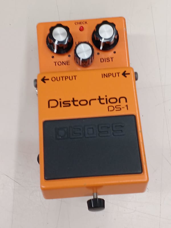 Boss DS-1 Distortion