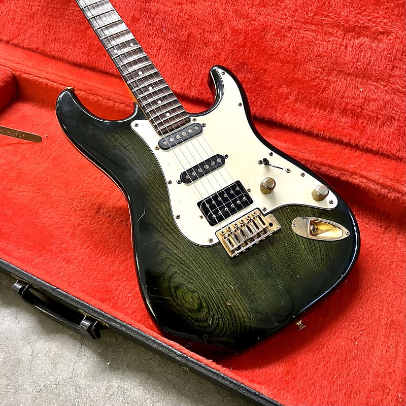 Fender Japan Eシリアル STM-60R Stratocaster