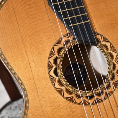 ✴️ Video Included – Vintage 1940s Perlgold German Parlor Guitar – Great Condition and Sound image 5