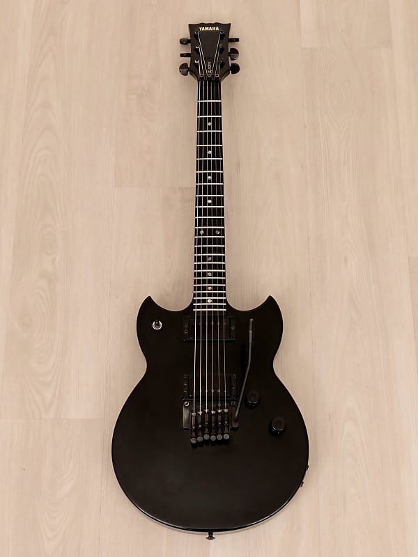 1984 Yamaha SG1300TS Vintage Electric Guitar Black w