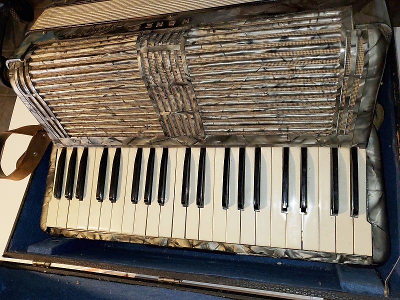 Hohner Tango Accordion for restoration 50's (vintage, older) Reverb