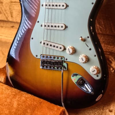1963 Fender Custom Shop w/Flamed Neck* Stratocaster Relic 3-color sunburst "The 63" 2015 image 1