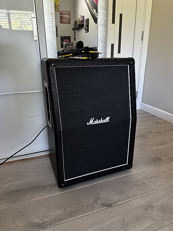 Marshall 2x12 Reverb