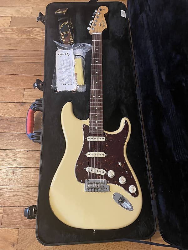 Fender American Stratocaster 60th anniversary vintage white image 1