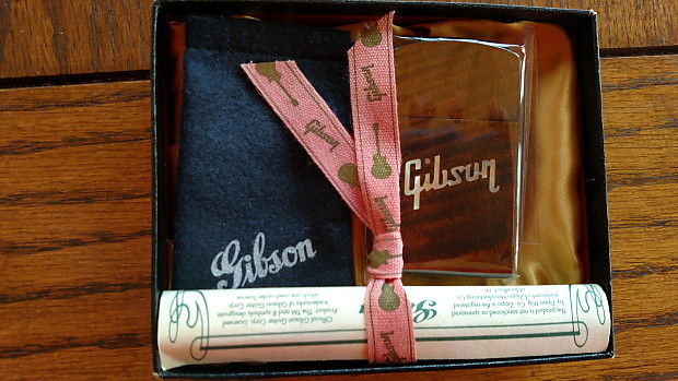 Gibson logo zippo lighter Very rare limited promo Case Candy