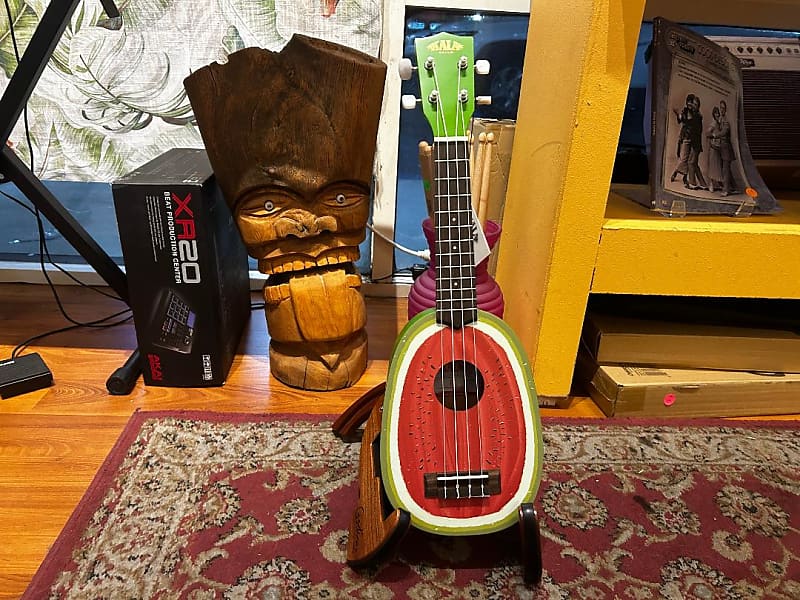 Watermelon ukulele hotsell