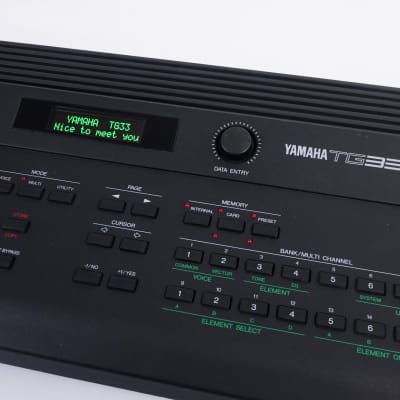 Yamaha TG33 OLED Display grün