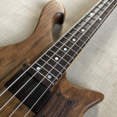Birdsong Fusion - hand made short scale bass - 2010 - 4 string image 7