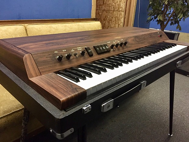 Yamaha CP-20 Synthesizer: A Unique Piano-Like Sound | TikTok