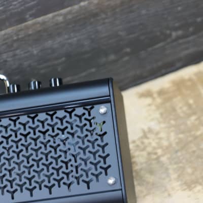 Yamaha THR30II Wireless Black 15-Amp Models 30W 2x3.5" Guitar Desktop Amplifier image 14