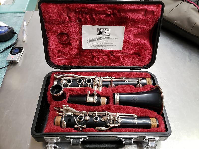 YAMAHA YCL-26II クラリネット CLARINET. Yamaha YCL-26II, with original box. Collectables