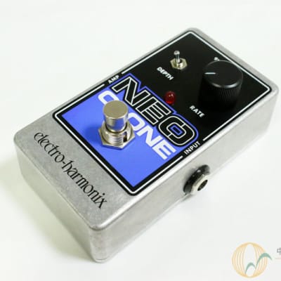 Electro-Harmonix Neo Clone Analog Chorus Pedal | Reverb