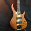 Peavey Grind Bass 4 --- NTB---Natural