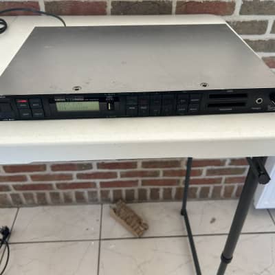 Yamaha TG55 Tone Generator 1990 - Black