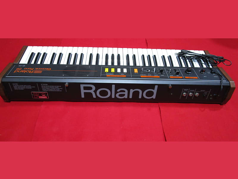 Roland EP-09 61-Key Electronic Piano | Reverb