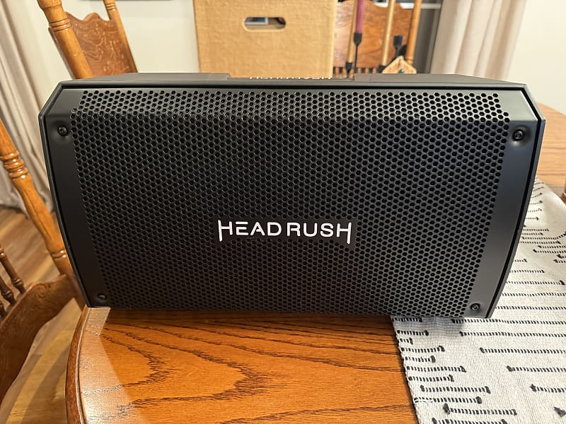 Headrush FRFR-108 2000-Watt 1x8