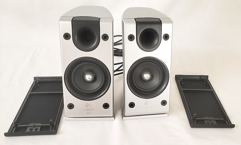 Logitech Z-2300 THX-Certified 2.1 Computer Speaker System Logitech Z-2300 THX-Certified 2.1 Computer Speaker System
