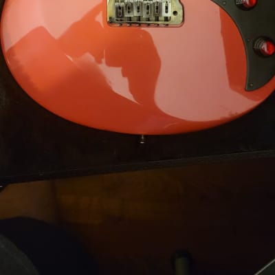 Knaggs Severn X  2018 Red image 2