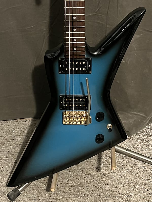 Aria pro II ZZ Deluze 1983 - Blue Burst | Reverb Aria pro II ZZ Deluze 1983 - Blue Burst | Reverb