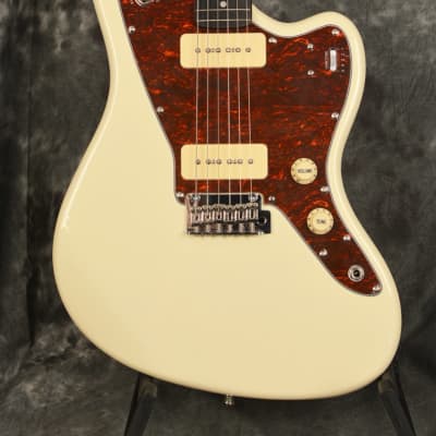 Tagima TW-61 Vintage White Offset Jazz Master Style P-90