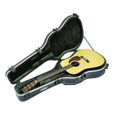 SKB Cases Acoustic Dreadnought Deluxe and 12-String Guitars Hardshell Case with Contoured Arched Lid, TSA Latch, Over-Molded Handle, and EPS Foam Interior image 6