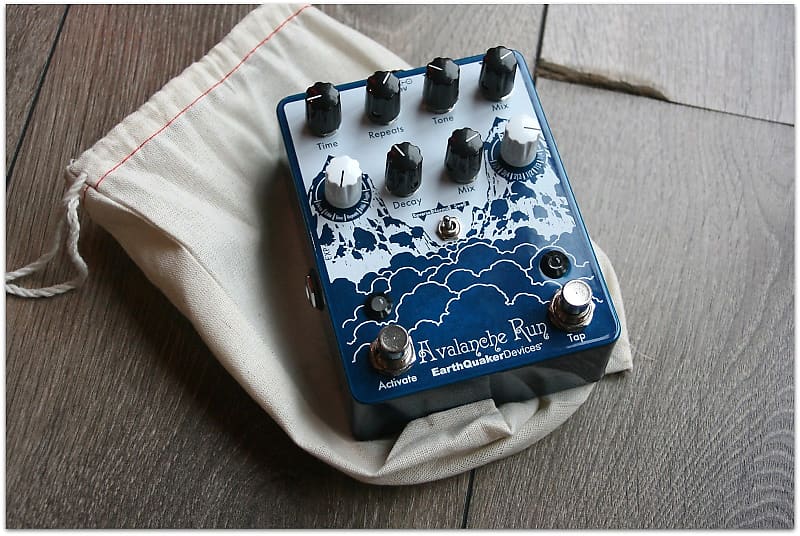 EarthQuaker Devices "Avalanche Run" image 1
