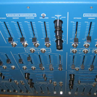 Immagine MacBeth M5N (rare custom painted analogue synthesizer - mint condition, first owner) - 6