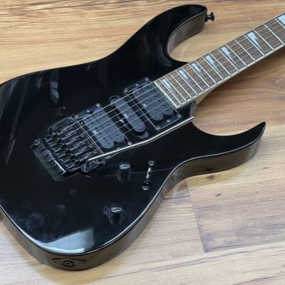 Ibanez RG370FMZ-SPB Sapphire Blue Solid Body Electric