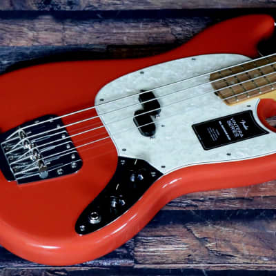 Fender Vintera '60s Mustang Bass w/Fender DLX Gig Bag 2022 Model in Fiesta Red image 5