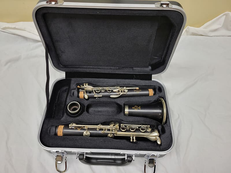 Buffet Crampon R13 Bb Clarinet, Circa 1955, with new case image 1