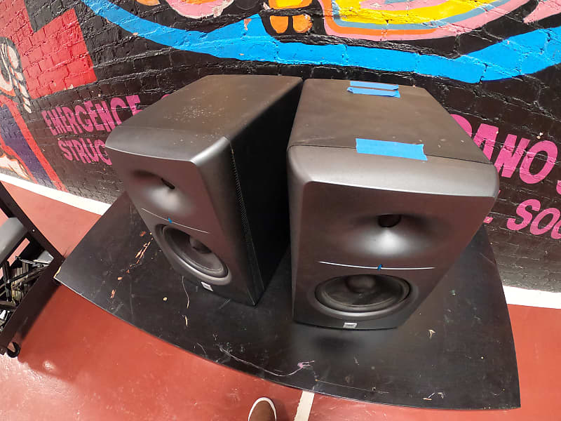 JBL LSR 2300 (pair) Reverb