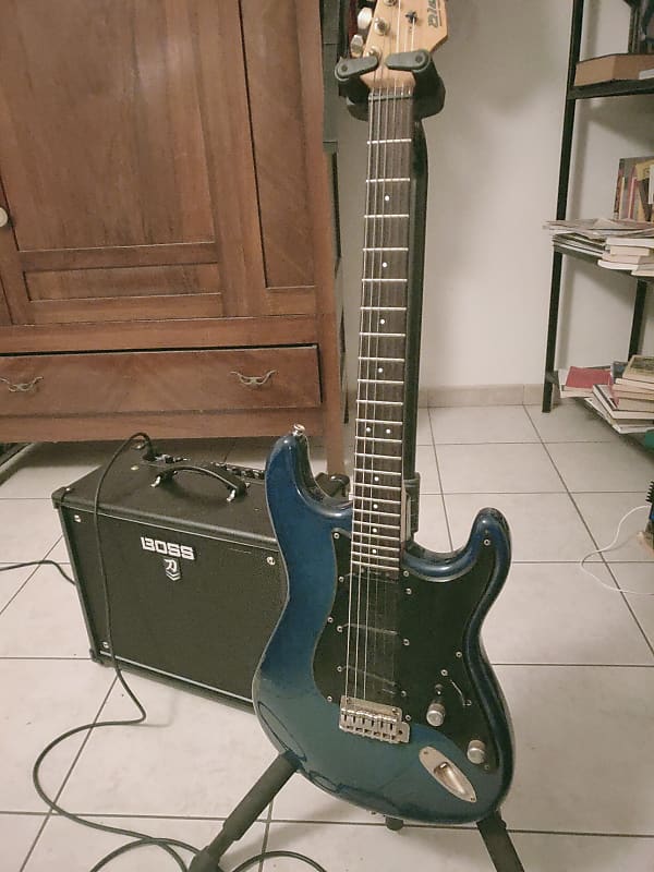 HardRelic Blade Levinson R-2 シースルーダルブルー HardRelic Blade Levinson R-2 シースルーダルブルー - メルカリ