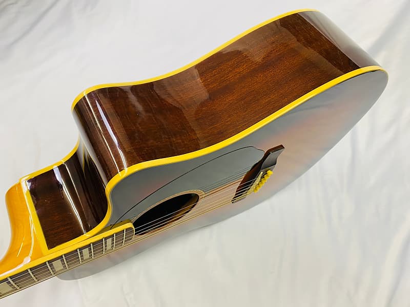 ギター Fender KINGMAN SCE 3TS California Series Fender Kingman SCE - 3-Color Sunburst | Sweetwater