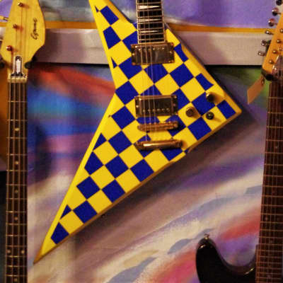 Robin Wedge 1987 Custom.  One of a kind.  Blue Yellow Checkerboard finish. Plays great. Rare. Cool+ image 25