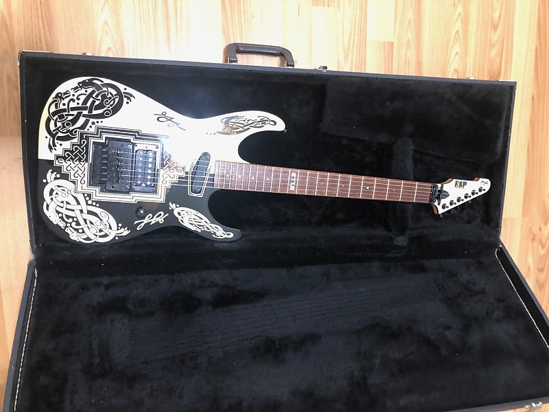 ESP George Lynch Serpent custom shop guitar excellent