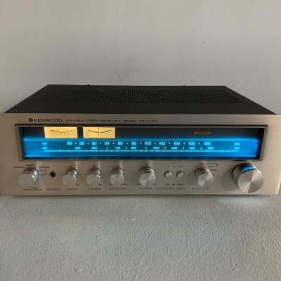 Kenwood KR-4070 AM-FM Stereo Receiver