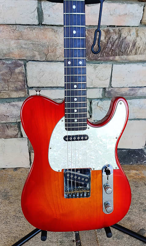 G&L ASAT Classic