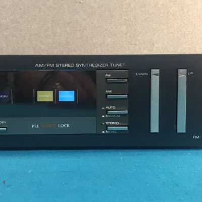 Vintage Fisher FM-660 AM/FM Synthesized Stereo Tuner Tested & Working - Japan image 5